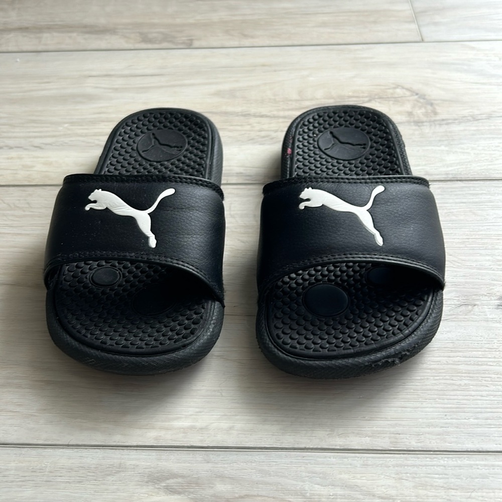 Puma kids 12 slides